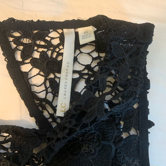 Black lace top and pink bottom dress - Picture 5 of 5